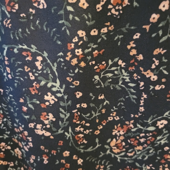 Ladies' 3/4 sleeve floral blouse Reitman's size XL - Picture 5 of 5